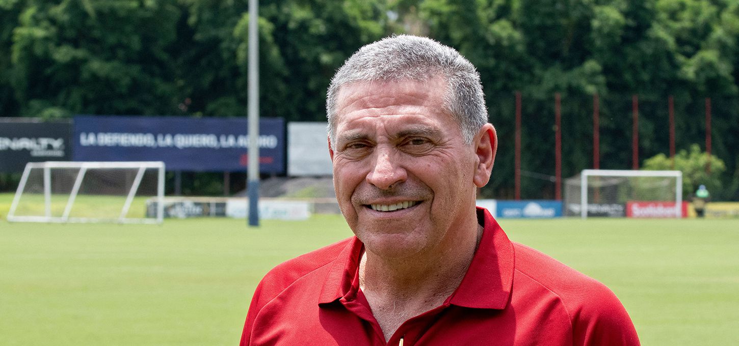 Luis Fernando Suarez, Costa Rica