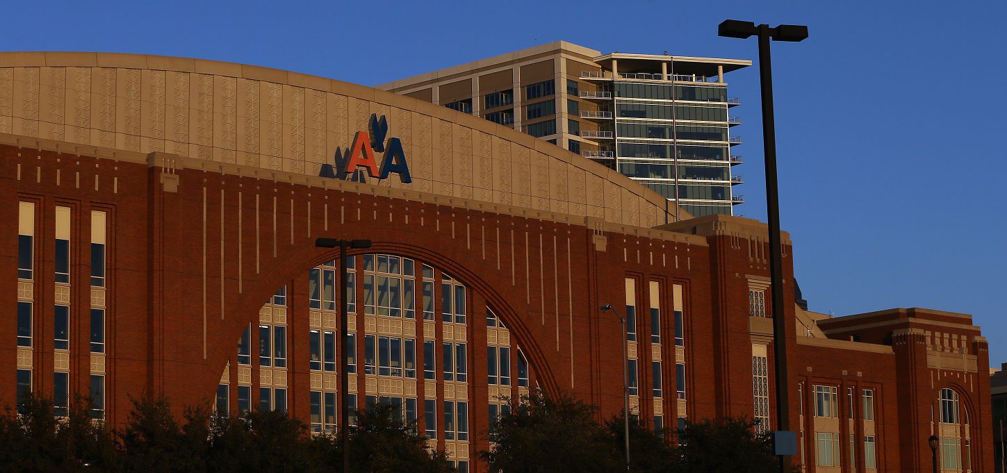 American Airlines Center, Dallas Mavericks, NBA
