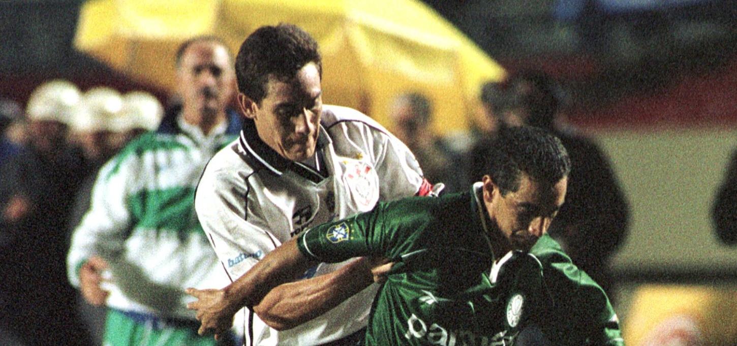 Carlos Gamarra (Corinthians) e Zinho (Palmeiras)