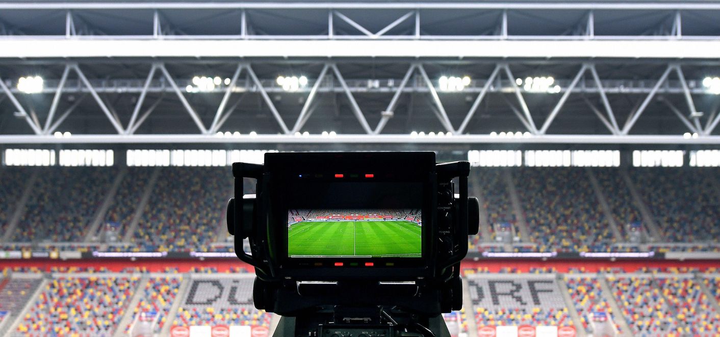 Camera, TV