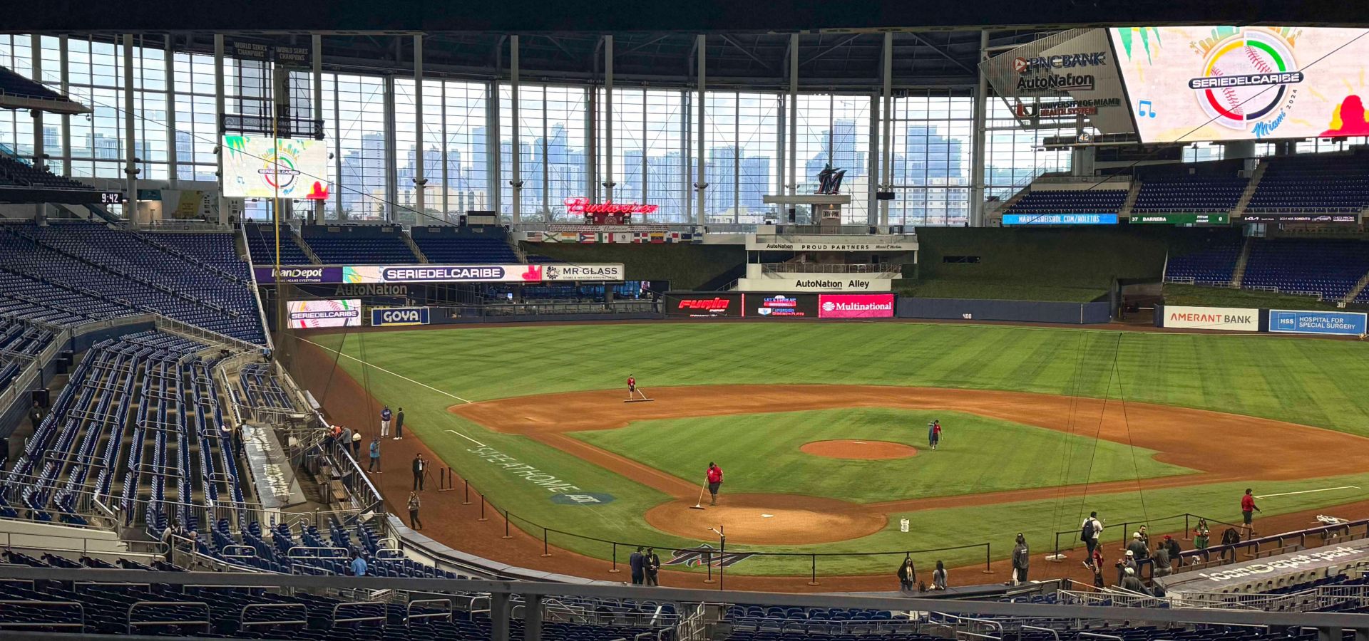 LoanDepot Park, Miami