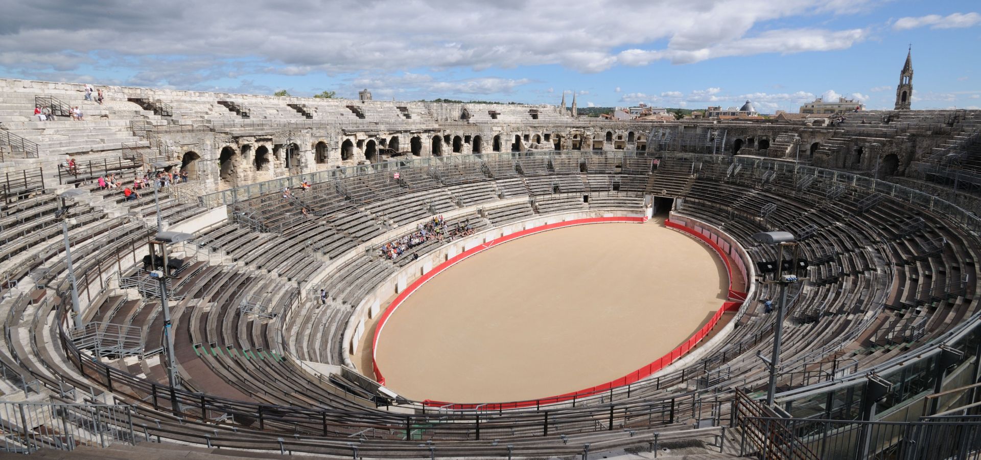 Amphitheater, Nimes