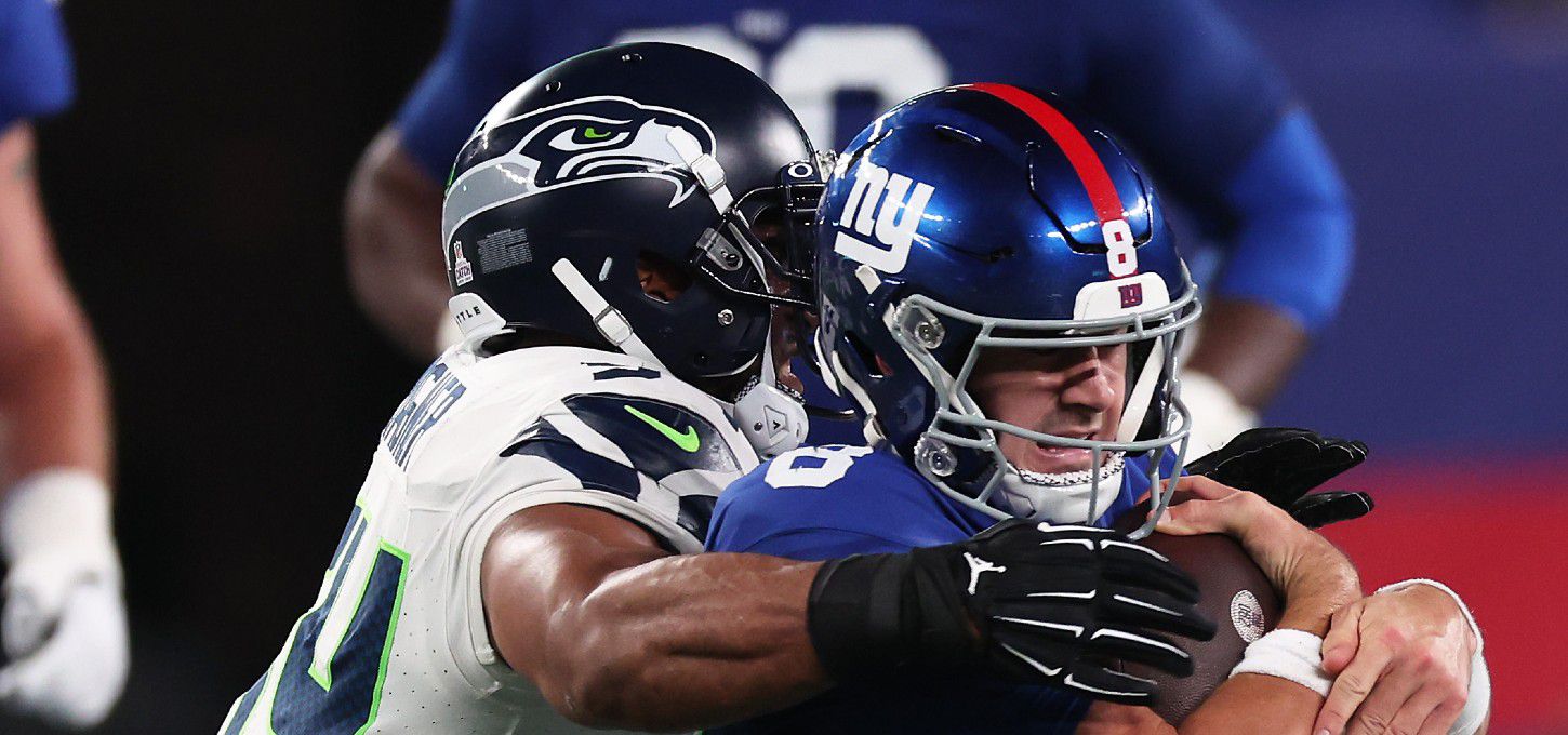 Seahawks beat Giants on MNF: Geno Smith calls out Isaiah Simmons