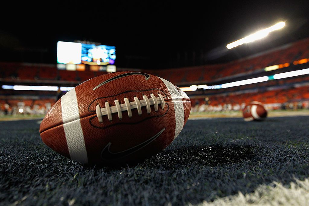 New York Jets and New England Patriots go head-to-head on Sunday